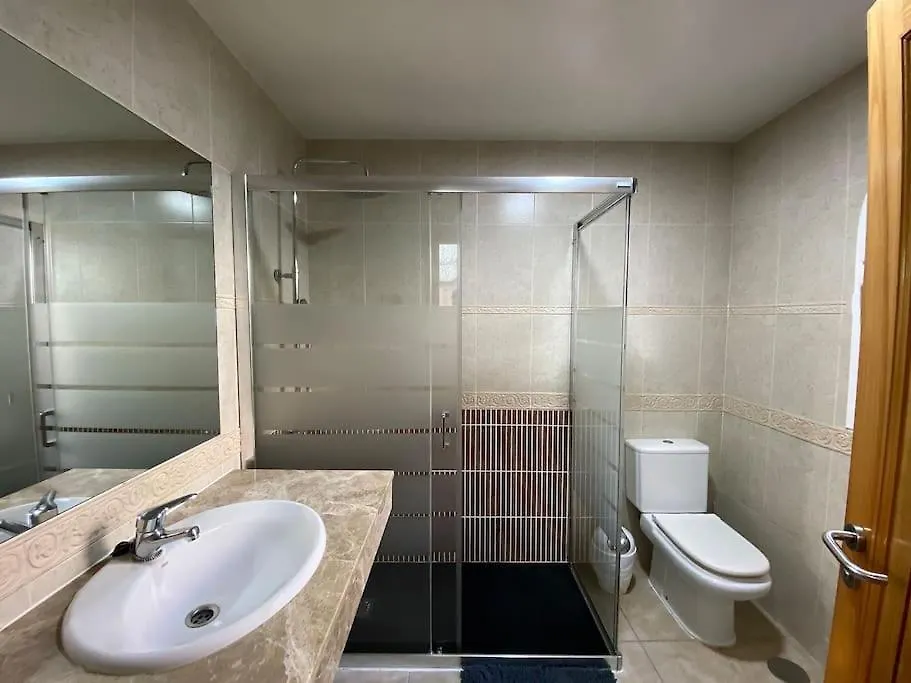 Villa Comfortable Family House With Pool And Jacuzzi Costa De Antigua