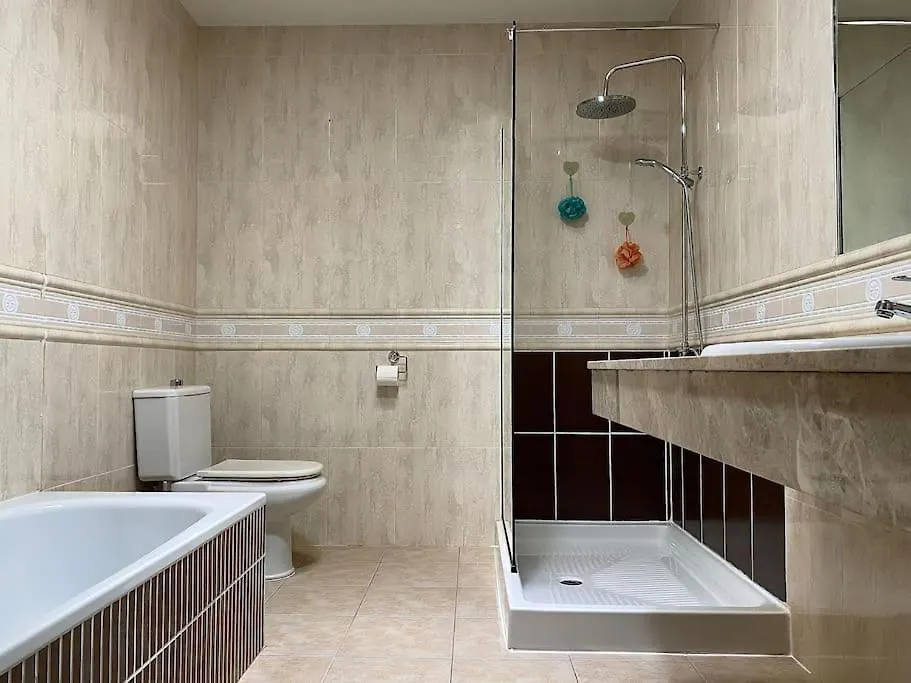 Comfortable Family House With Pool And Jacuzzi Costa De Antigua